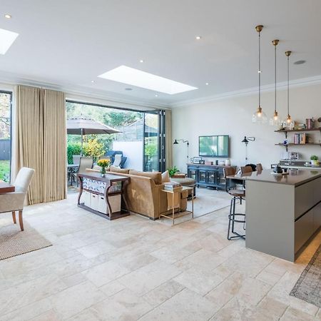 Breathtaking Putney Home With Gorgeous Garden Richmond  Esterno foto