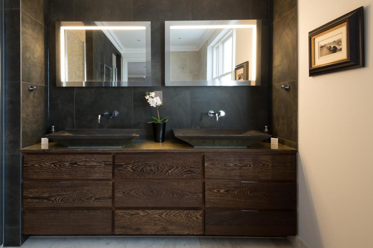 Breathtaking Putney Home With Gorgeous Garden Richmond  Esterno foto