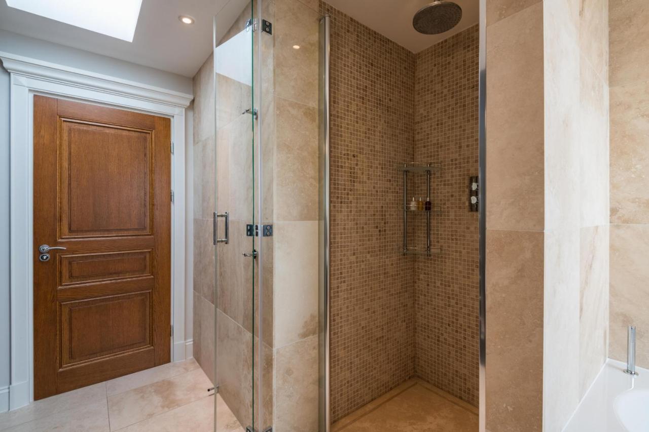 Breathtaking Putney Home With Gorgeous Garden Richmond  Esterno foto