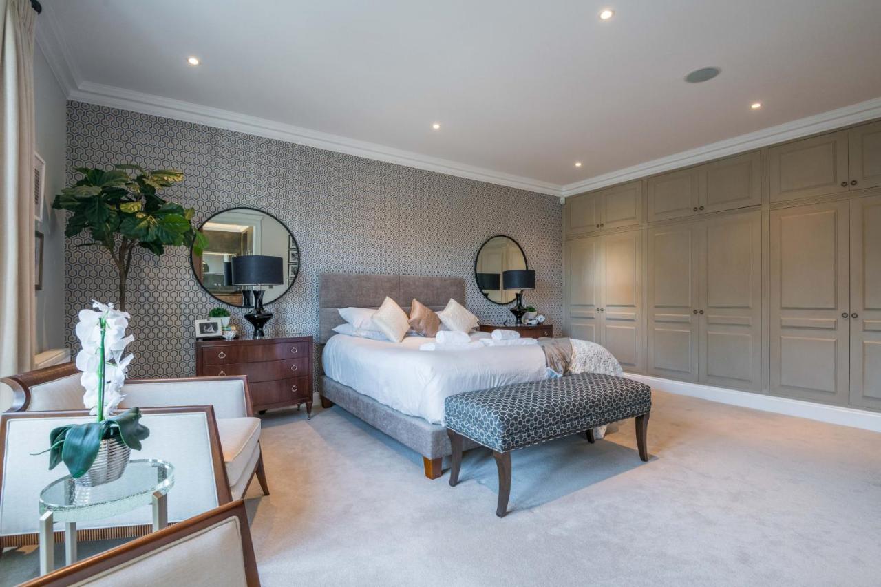 Breathtaking Putney Home With Gorgeous Garden Richmond  Esterno foto