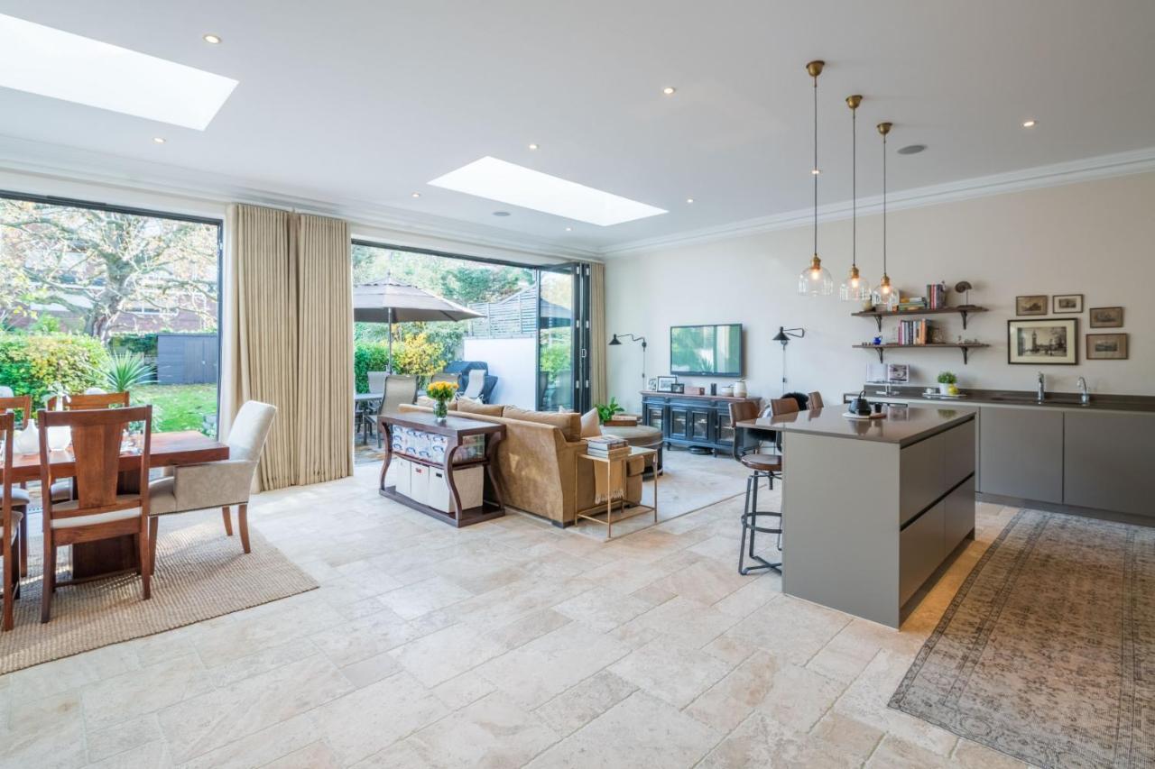 Breathtaking Putney Home With Gorgeous Garden Richmond  Esterno foto