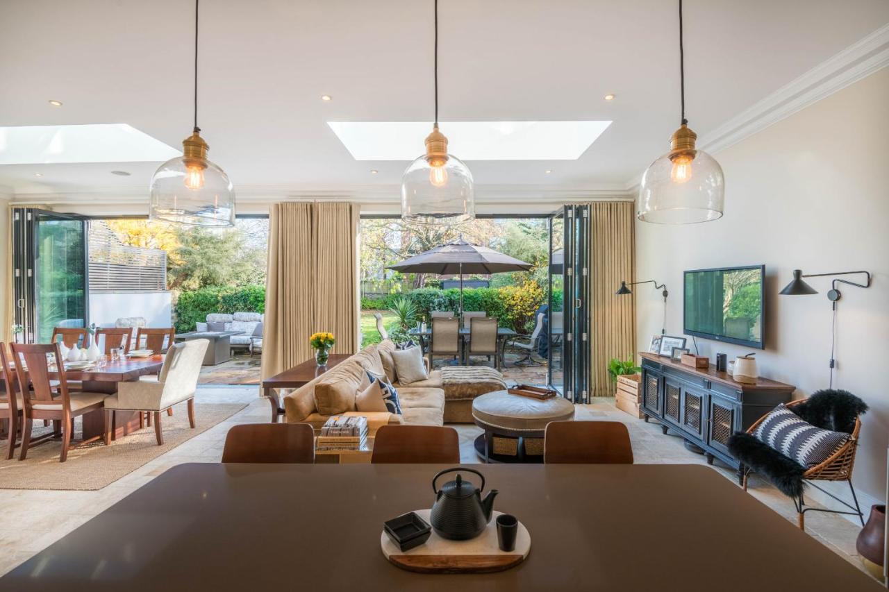 Breathtaking Putney Home With Gorgeous Garden Richmond  Esterno foto
